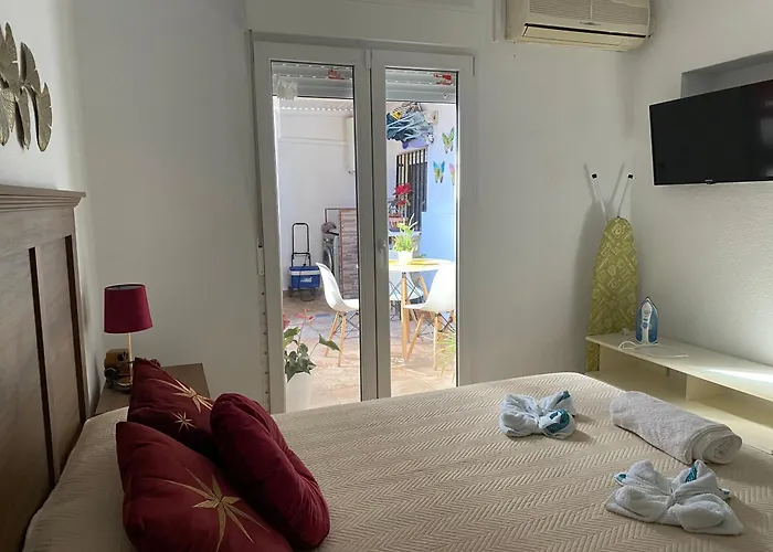 La Casa Amarilla De Luis Y Eileen